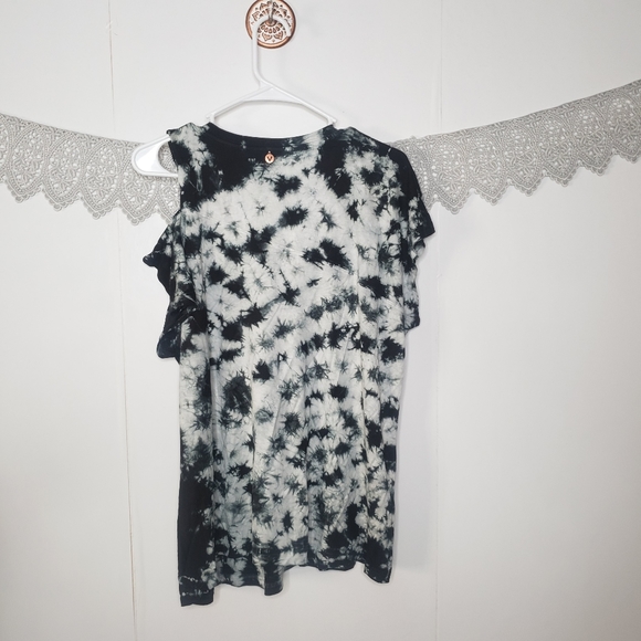 Livi Lane Bryant tie dye cut out shoulder jersey knit shirt 14/16 NWT - Picture 3 of 7